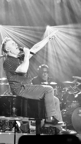 73319C04 D19A 40B2 BB82 3D944BECAC4F